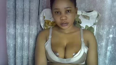 Snapshot of vanillavenus chatting on August 2026 11:42:01 AM vanillavenus online show from August 2026 11:42:01 AM
