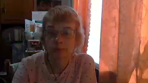 Vanillaxcreamy online show from March 2025 01:40:02 PM