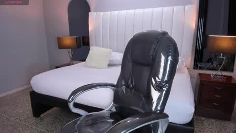 Snapshot of vanitysex chatting on September 2025 11:45:01 AM Karine online show from September 2025 11:45:01 AM