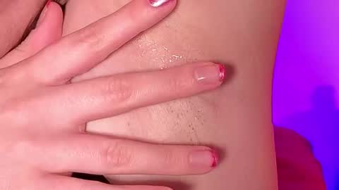 Elizabeth online show from September 2025 12:15:01 AM