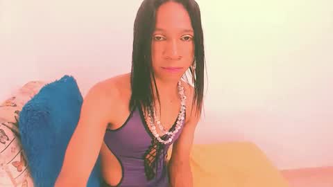 Snapshot of vannesascott chatting on March 2026 02:04:02 AM VANNESA online show from March 2026 02:04:02 AM