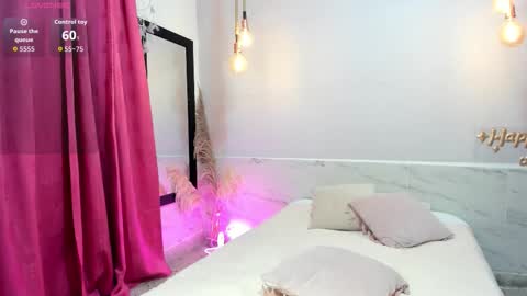 Snapshot of vannhesa chatting on November 2025 05:33:01 PM Vannhesa online show from November 2025 05:33:01 PM