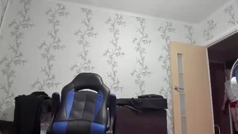 Snapshot of vano_822 chatting on June 2026 05:50:02 PM vano_822 online show from June 2026 05:50:02 PM