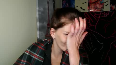 Snapshot of vanrey_ chatting on September 2025 07:12:01 AM Vanessa online show from September 2025 07:12:01 AM