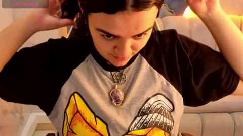 Live 800am 200pm COLOMBIAN HOUR online show from November 2025 01:33:02 PM