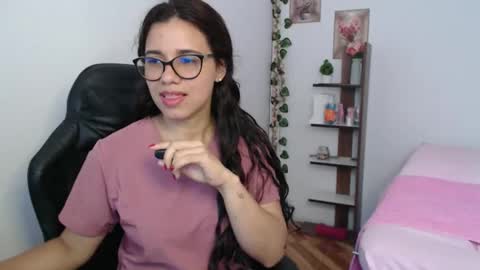 vanyxxxx online show from March 2026 12:24:02 PM