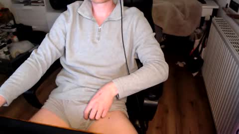 Vaslo online show from May 2026 02:57:02 PM