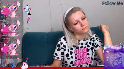 Snapshot of vasya_sylvia chatting on December 2024 10:23:02 AM Vasya Sylvia online show from December 2024 10:23:02 AM