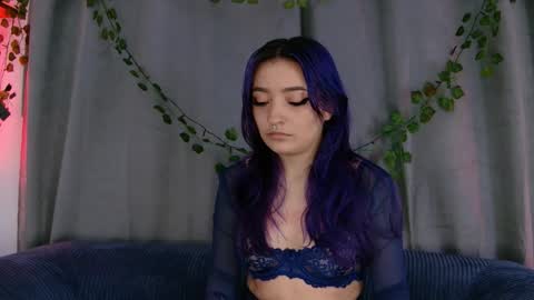 Vayolett online show from January 2026 01:10:02 AM