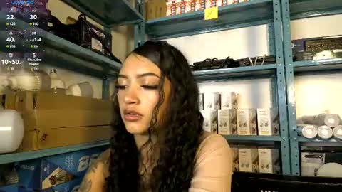 Snapshot of vaythiare_stone chatting on June 2026 07:35:02 PM Vaythiare online show from June 2026 07:35:02 PM