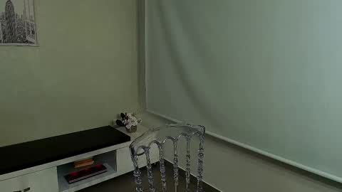 Victoria online show from September 2025 11:01:02 AM