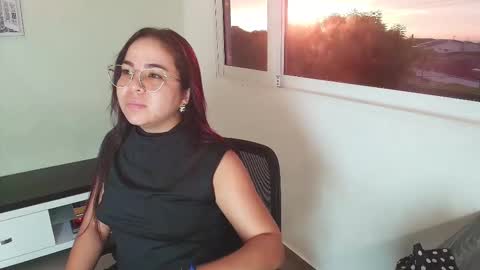 Victoria online show from October 2025 11:06:01 AM