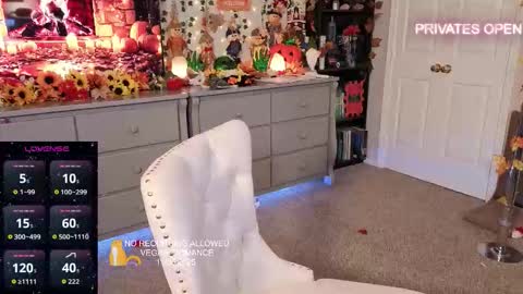 vegas_romance online show from November 2025 02:01:02 AM