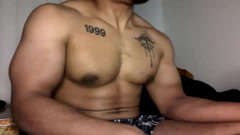 Vegas Love online show from November 2025 07:30:01 AM