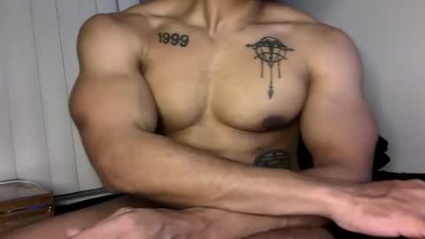 Vegas Love online show from December 2025 08:20:01 AM