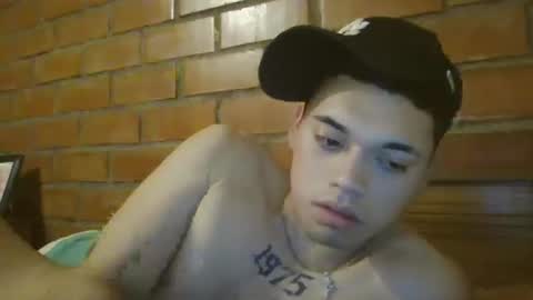 velasmanu1 online show from October 2025 12:19:01 AM