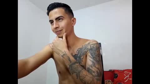 velk_hot1 online show from February 2025 07:54:01 PM