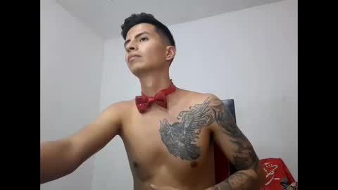 velk_hot1 online show from February 2025 08:53:02 PM