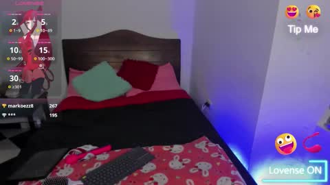 Vella online show from November 2025 05:37:01 PM