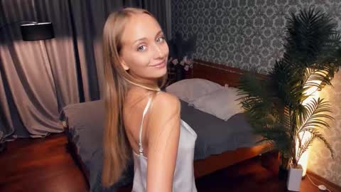 Eva online show from October 2025 11:57:02 AM