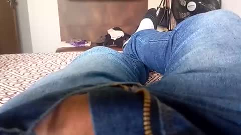 velozsempre online show from March 2026 06:12:01 PM