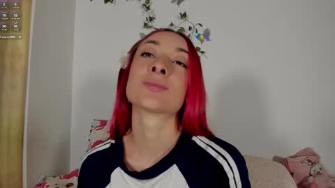 velvet_00 online show from March 2026 11:33:01 PM