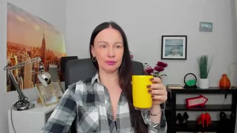 Jasmine online show from October 2025 05:48:01 AM