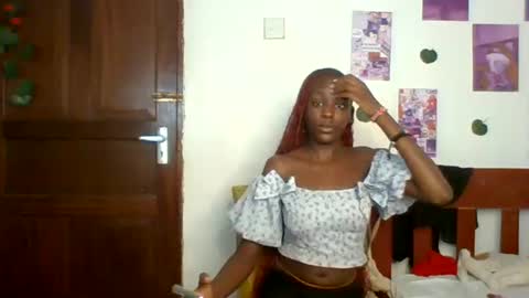 Snapshot of velvetdesiree chatting on June 2026 06:43:02 AM velvetdesiree online show from June 2026 06:43:02 AM