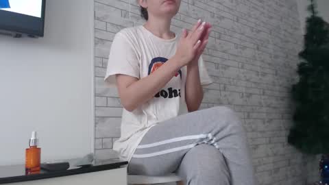 velvetmoon123 online show from November 2025 08:36:02 AM