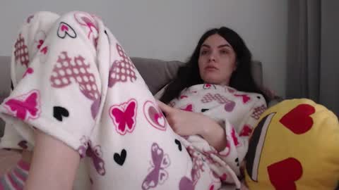 velvetmoon123 online show from February 2026 06:26:01 AM