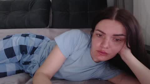 velvetmoon123 online show from April 2026 06:36:01 AM