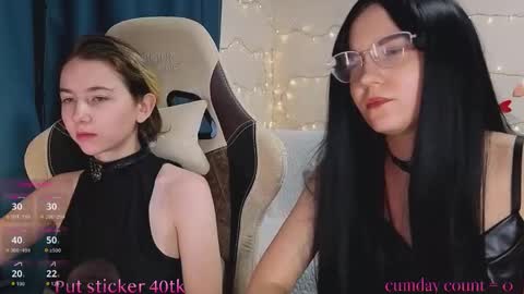 CLEOshort hair  TIna long hair  online show from November 2025 03:58:02 PM