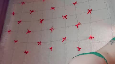 VelvetVine online show from February 2026 09:32:02 AM