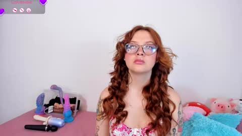 Snapshot of velvetxxvice chatting on February 2026 09:02:01 PM Yvonne online show from February 2026 09:02:01 PM