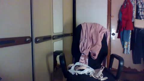 Snapshot of vendi_rassell8855 chatting on May 2026 11:35:01 PM vendi rassell8855 online show from May 2026 11:35:01 PM
