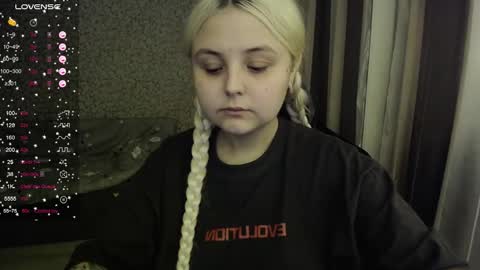 eva 3 online show from October 2025 10:19:02 PM