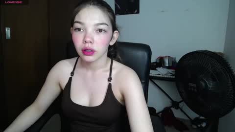 Venelope 3 online show from January 2025 11:43:02 PM