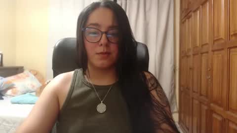 Snapshot of venus_cat_ chatting on June 2026 03:31:02 AM Venus online show from June 2026 03:31:02 AM