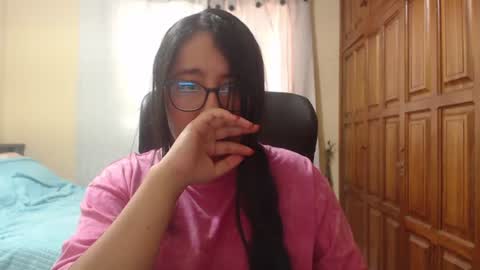 Snapshot of venus_cat_ chatting on June 2026 03:04:02 PM Venus online show from June 2026 03:04:02 PM