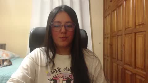 Snapshot of venus_cat_ chatting on July 2026 01:36:01 AM Venus online show from July 2026 01:36:01 AM