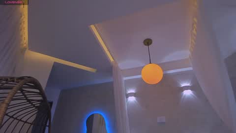 VENUS online show from January 2025 12:16:01 PM