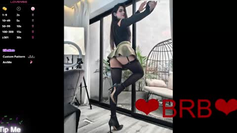 Snapshot of venus_flame chatting on April 2026 11:27:01 AM VENUS online show from April 2026 11:27:01 AM