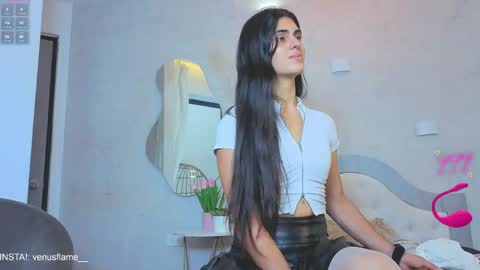Snapshot of venus_flame chatting on May 2026 12:21:01 PM VENUS online show from May 2026 12:21:01 PM