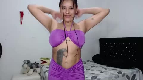 Snapshot of venus_menoza chatting on February 2025 01:37:01 PM venus_menoza online show from February 2025 01:37:01 PM
