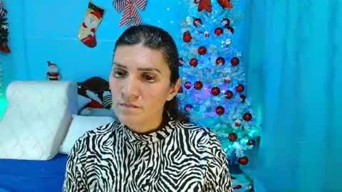 Catalina online show from December 2024 01:04:02 AM