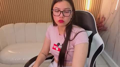 Venus  online show from November 2025 07:49:02 PM