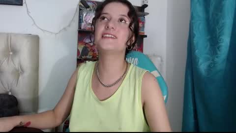 venusHelp me reach 100 like honey online show from February 2025 04:21:02 AM