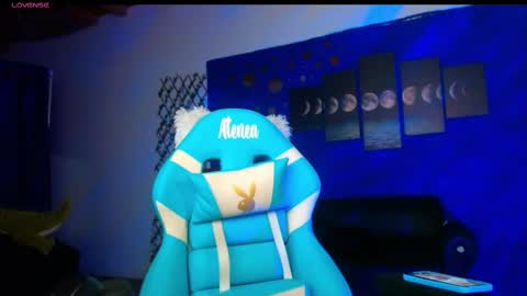 venusHelp me reach 100 like honey online show from October 2025 06:00:01 AM