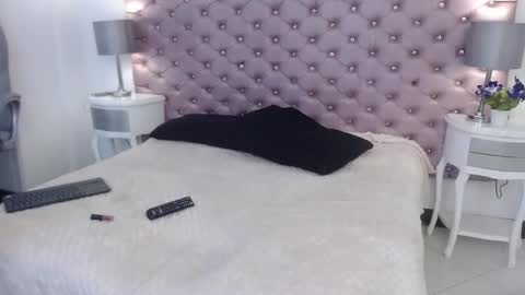 Snapshot of venusandrea29 chatting on February 2026 11:59:01 AM Venus online show from February 2026 11:59:01 AM