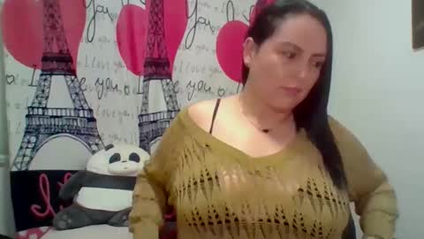 VENUSINA07 online show from March 2026 11:32:02 PM